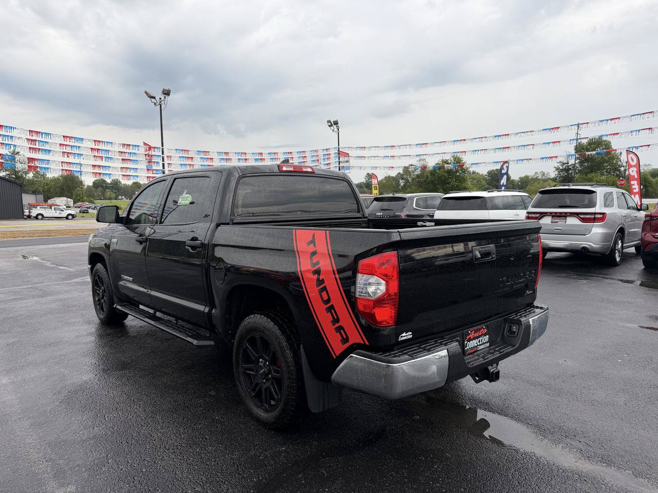 Used 2021 Toyota Tundra SR5 w/ SR5 Leather Package RWD image 7