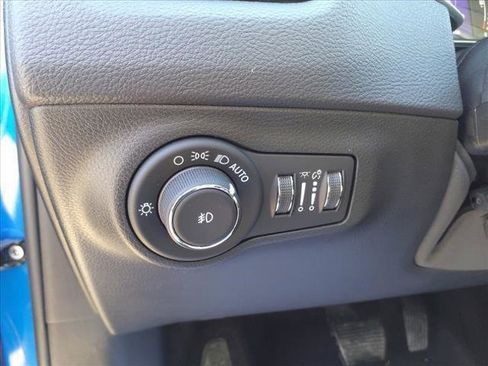 Certified 2019 Jeep Compass Latitude AWD/4WD image 14