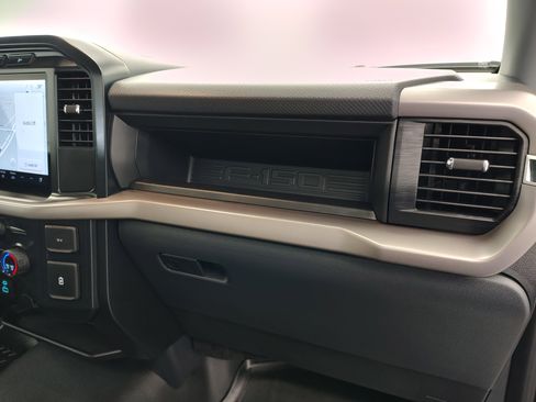 Used 2024 Ford F150 XL w/ Equipment Group 103A High image 32