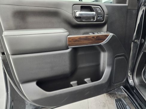 Used 2022 GMC Sierra 2500 SLT w/ LPO, GMC Protection Package image 38