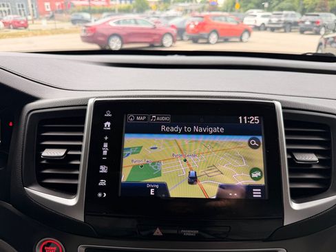 Used 2017 Honda Pilot EX-L image 26