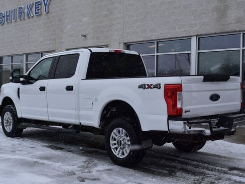 Used 2019 Ford F250 XLT w/ XLT Value Package image 4