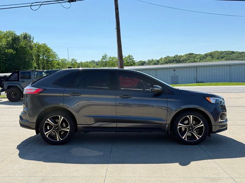 Used 2020 Ford Edge ST w/ Cold Weather Package AWD/4WD image 18