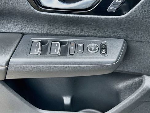 Used 2025 Honda CR-V Sport Touring image 18