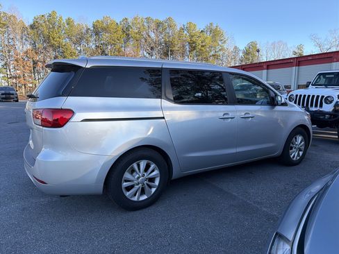 Used 2016 Kia Sedona LX w/ Option Group 020 image 7