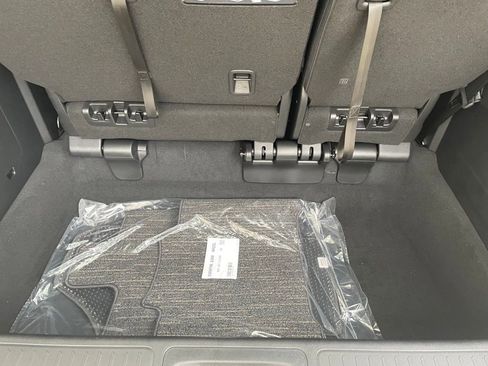 New 2026 Honda Odyssey EX-L image 9