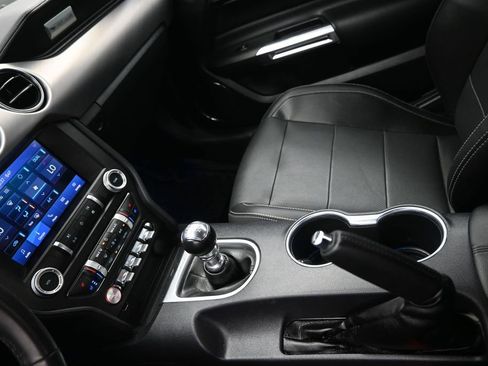 Used 2022 Ford Mustang GT Premium w/ Black Accent Package RWD image 21