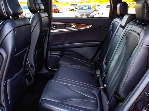 Used 2020 Lincoln Nautilus Reserve AWD/4WD image 35