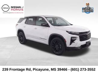 Used 2024 Chevrolet Traverse RS w/ LPO, Floor Liner Package video 2