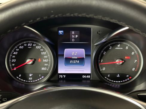 Used 2019 Mercedes-Benz GLC 300 w/ AMG Line image 11