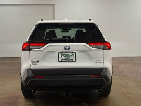 Used 2019 Toyota RAV4 XLE w/ Convenience Package AWD/4WD image 25