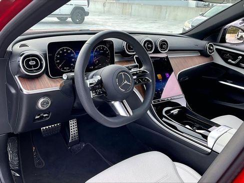Used 2025 Mercedes-Benz C 300 Sedan image 17