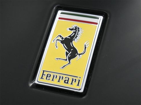 Used 2024 Ferrari Roma Spider image 19