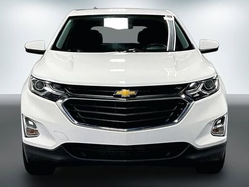 Used 2021 Chevrolet Equinox LT image 2