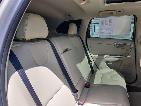 Used 2015 Volvo XC60 T6 Platinum AWD/4WD image 29