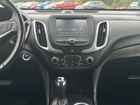 Certified 2018 Chevrolet Equinox LT FWD image 18