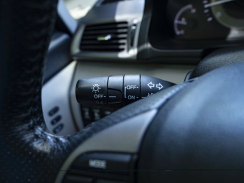 Used 2014 Honda Odyssey Touring image 24