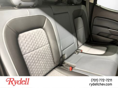 Used 2018 Chevrolet Colorado Z71 image 17