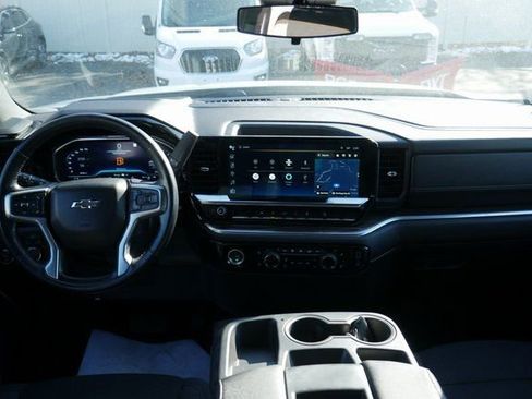 Used 2022 Chevrolet Silverado 1500 RST w/ Z71 Off-Road Package image 6