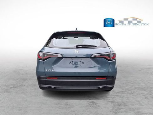 Used 2025 Honda HR-V LX image 5