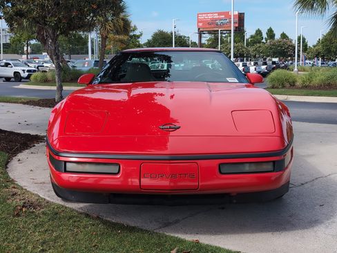 Used 1995 Chevrolet Corvette Coupe RWD image 3