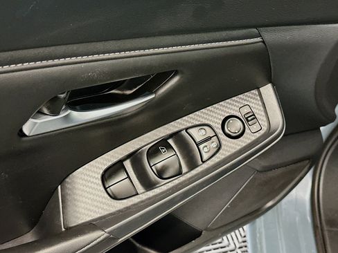 Used 2024 Nissan Sentra SV image 15