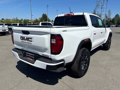 New 2025 GMC Canyon Elevation w/ Convenience Package image 5