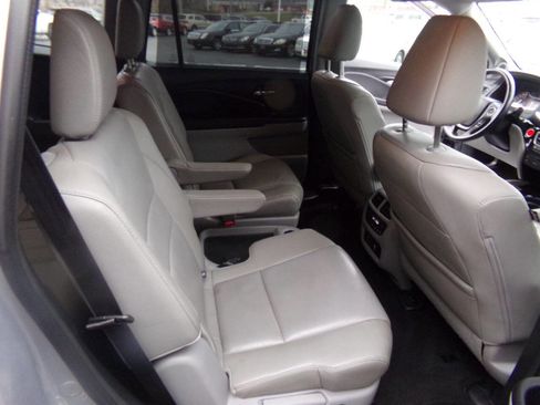 Used 2016 Honda Pilot Elite image 28