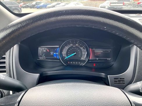 Used 2019 Ford Explorer XLT w/ XLT Sport Appearance Package AWD/4WD image 21
