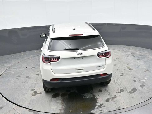 Used 2020 Jeep Compass Sport w/ Tech Group FWD image 22