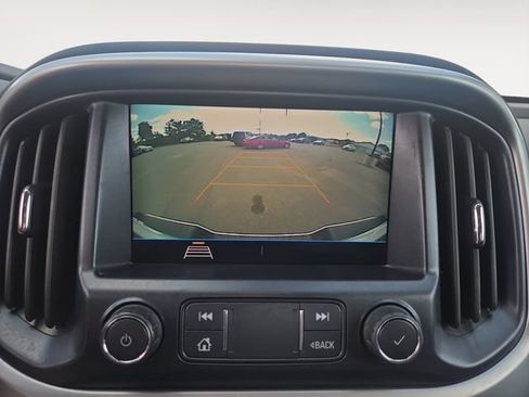 Used 2022 Chevrolet Colorado LT w/ Fleet Safety Package RWD image 24