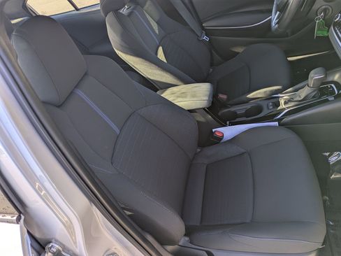 Used 2022 Toyota Corolla SE image 23