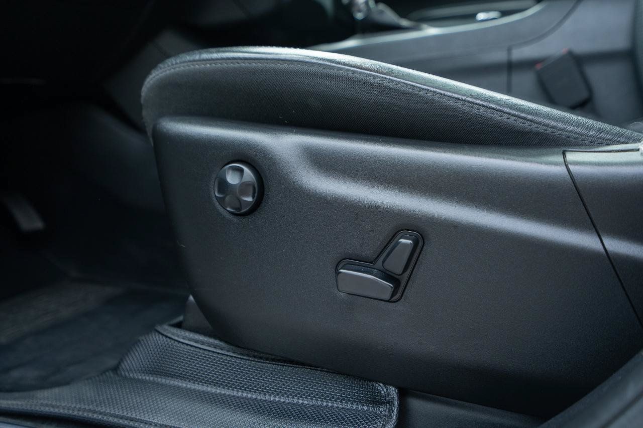 Used 2019 Dodge Durango Citadel w/ Technology Group AWD/4WD image 18