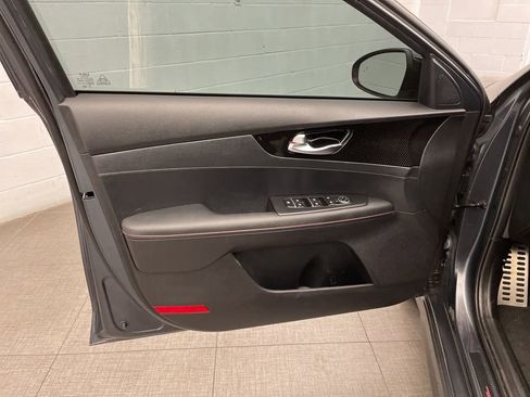 Used 2023 Kia Forte GT FWD image 21