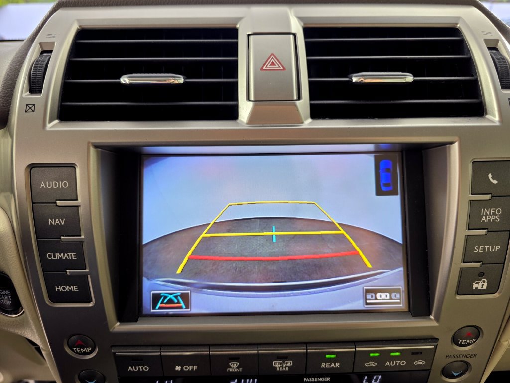 Used 2018 Lexus GX 460 Luxury AWD/4WD image 21