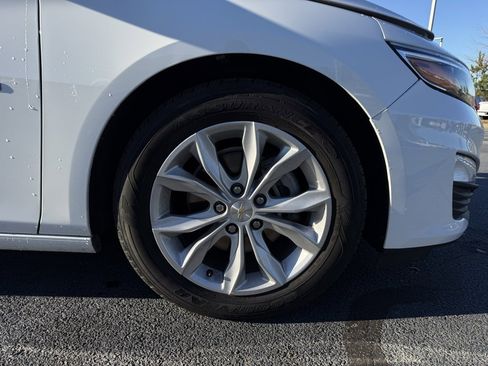 Used 2024 Chevrolet Malibu LT image 31