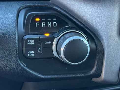 Used 2024 RAM 2500 Big Horn image 29