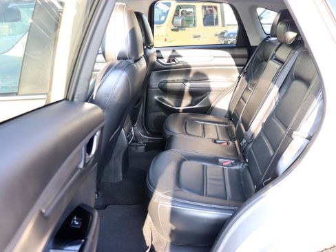 Used 2025 MAZDA CX-5 AWD 2.5 S w/ Preferred Package image 12