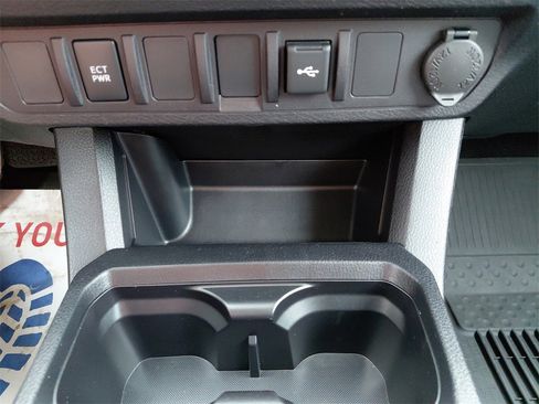 Used 2022 Toyota Tacoma SR image 36