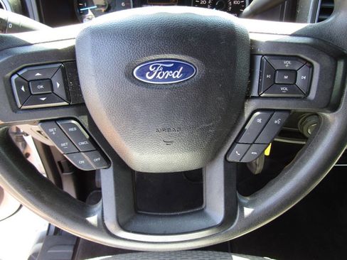 Used 2018 Ford F150 XLT w/ Trailer Tow Package AWD/4WD image 17