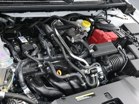 New 2026 Nissan Sentra SR w/ SR Premium Package FWD image 25