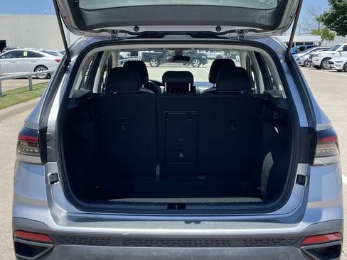 Used 2025 Volkswagen Taos S FWD image 27