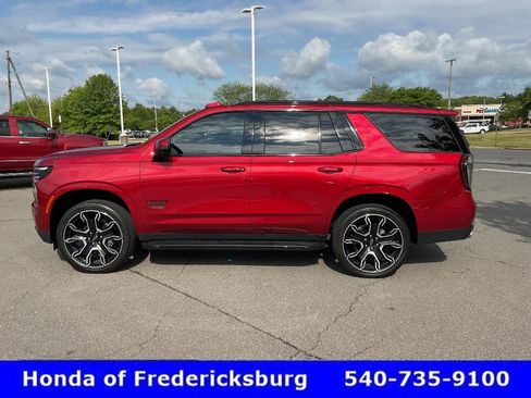 Used 2025 Chevrolet Tahoe RST w/ RST Capability Package AWD/4WD image 3