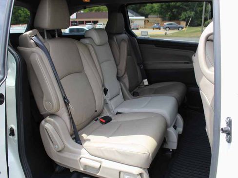 Used 2018 Honda Odyssey Elite image 30