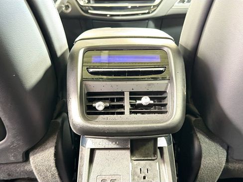 Used 2025 Cadillac Lyriq Luxury w/ LPO, Floor Liner Package AWD/4WD image 29