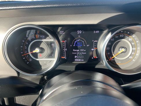 Used 2022 Jeep Gladiator Sport image 29