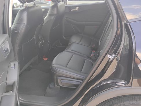 Used 2021 Ford Escape SEL image 16