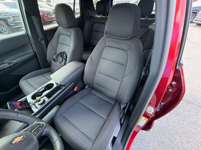 New 2026 Chevrolet Equinox LT FWD image 15