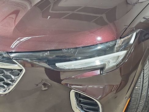 Used 2023 Buick Envision Avenir image 38