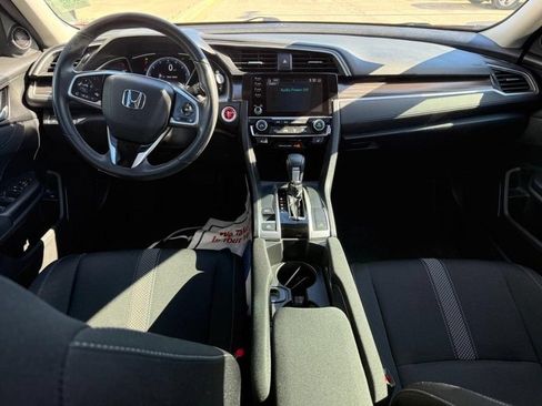 Used 2019 Honda Civic EX image 13